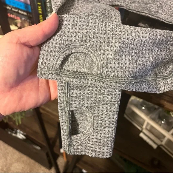 Gymshark Cropped Long Sleeve Size XS Grey - Picture 5 of 5